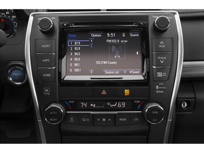 2015 Toyota Camry Hybrid 4dr Sdn XLE