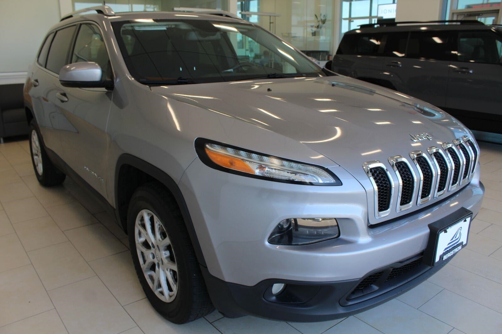 2016 Jeep Cherokee 4WD 4dr Latitude