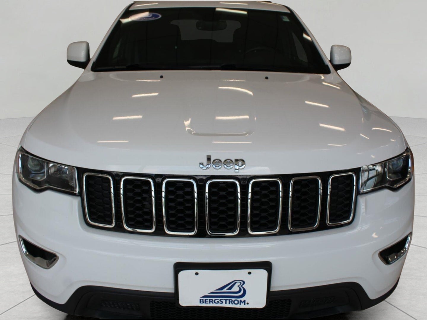 2022 Jeep Grand Cherokee WK Laredo E 4x4