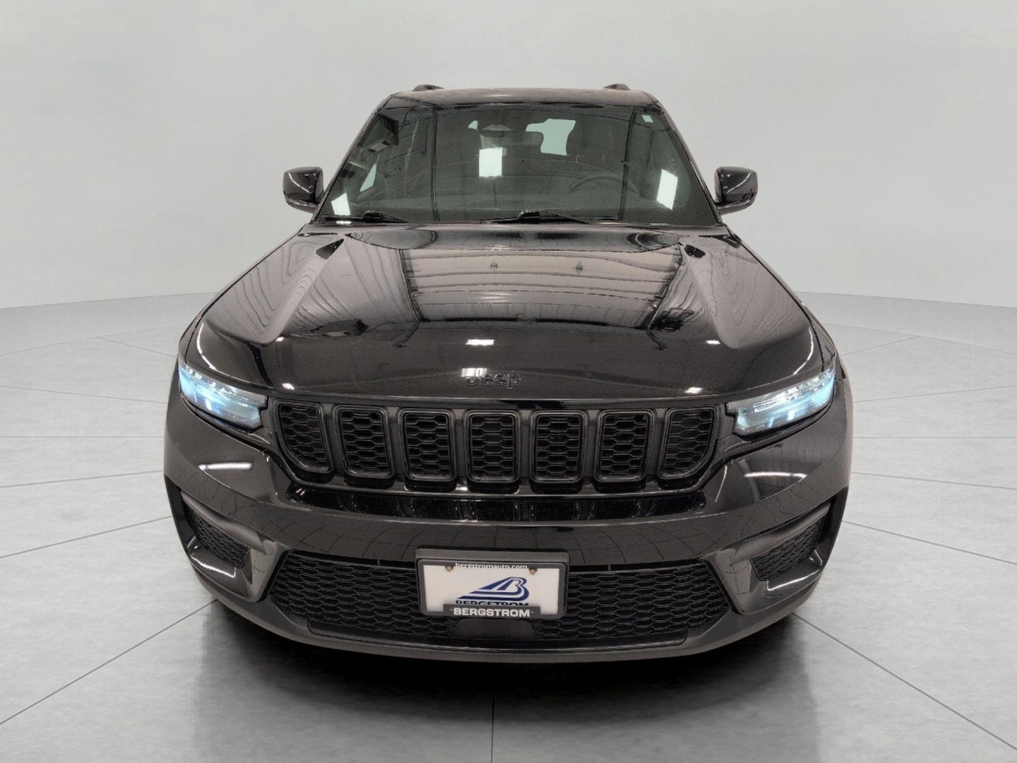 2023 Jeep Grand Cherokee Altitude 4x4