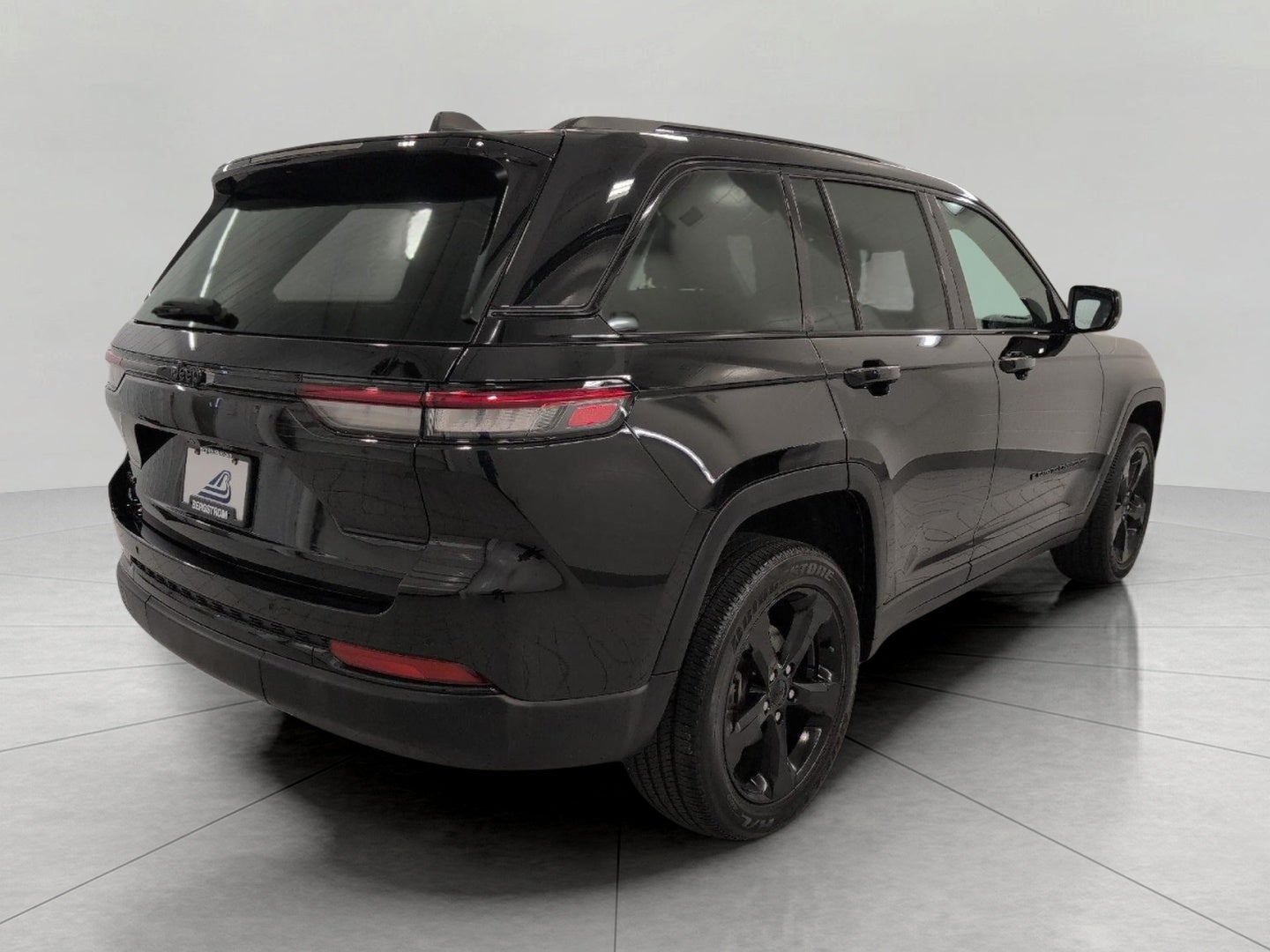 2023 Jeep Grand Cherokee Altitude 4x4