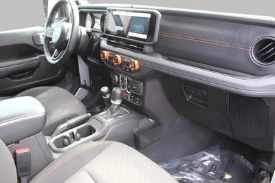 2024 Jeep Gladiator Mojave 4x4