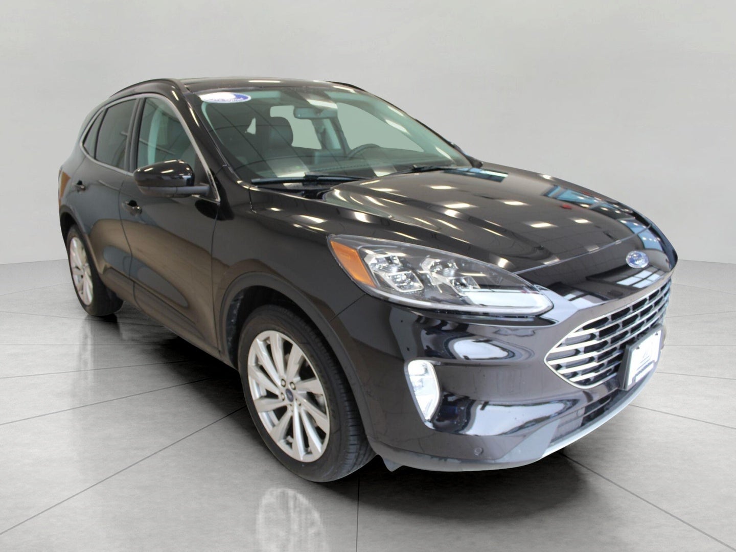 2022 Ford Escape Titanium AWD