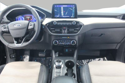 2022 Ford Escape Titanium AWD