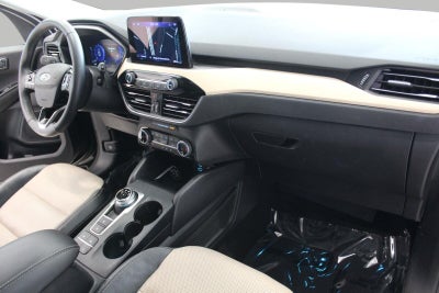 2022 Ford Escape Titanium AWD
