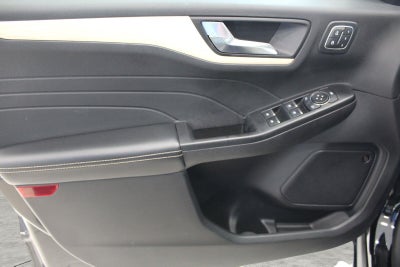 2022 Ford Escape Titanium AWD