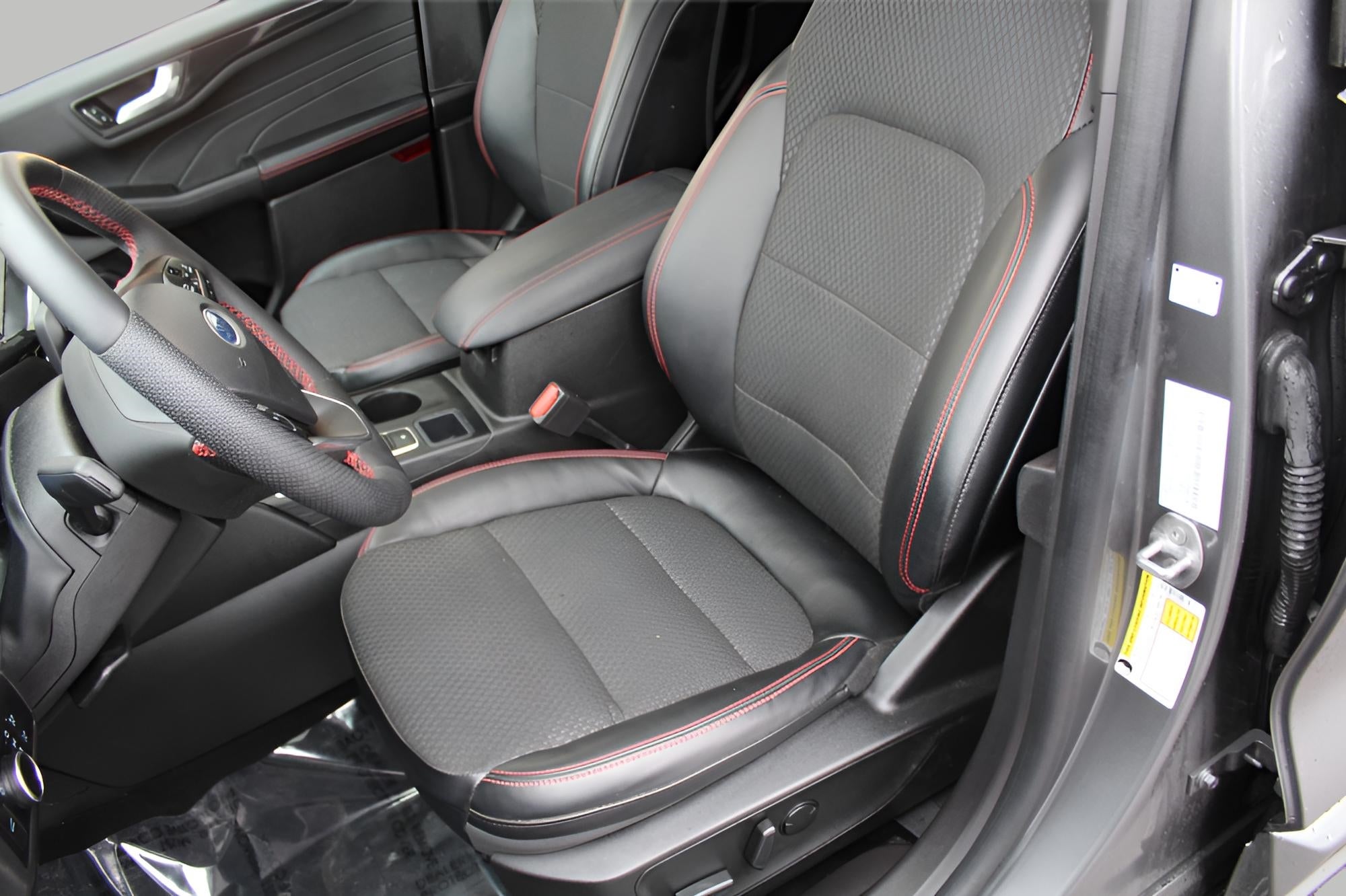 2023 Ford Escape ST-Line AWD