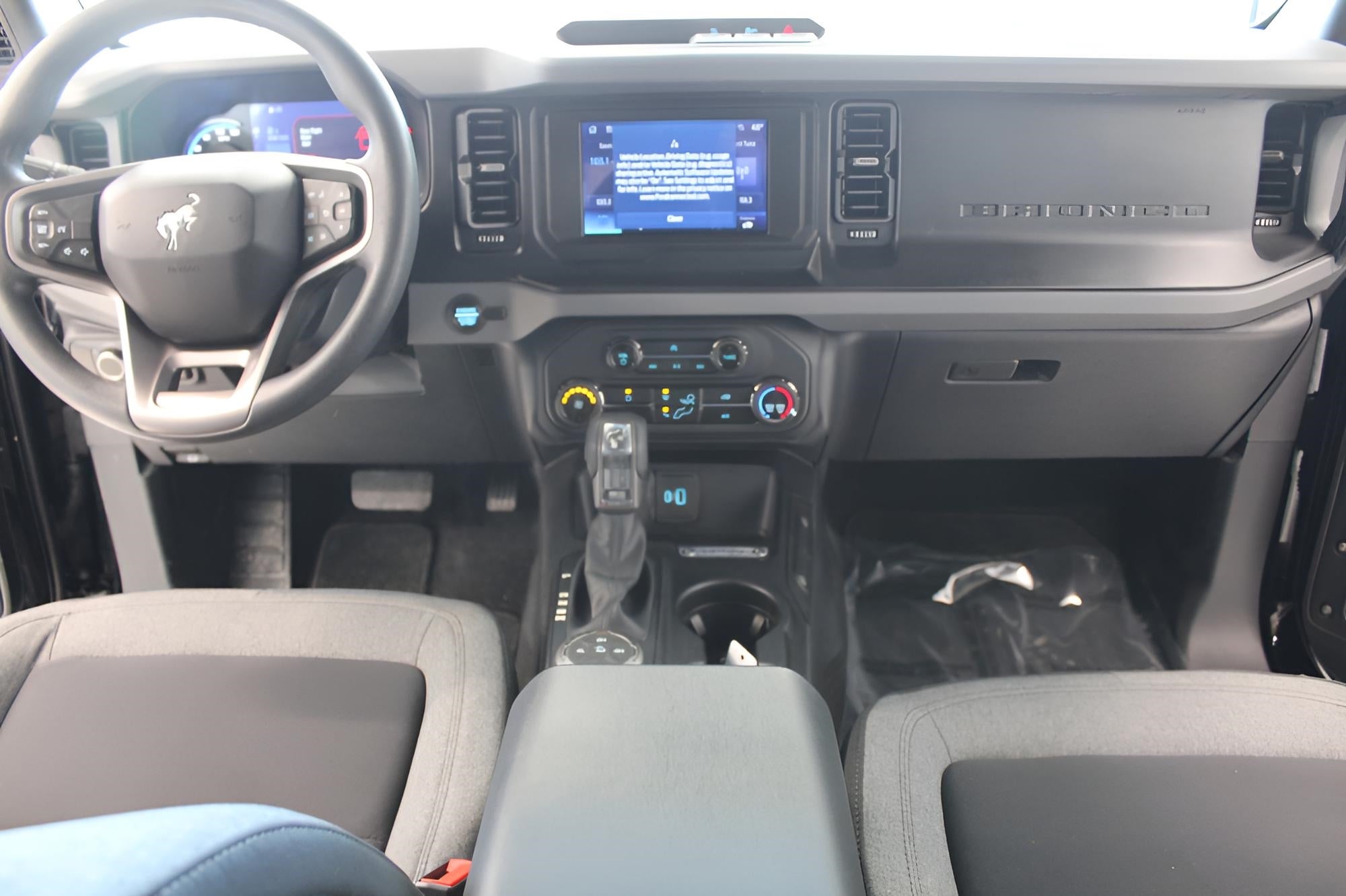 2023 Ford Bronco Base 4 Door 4x4