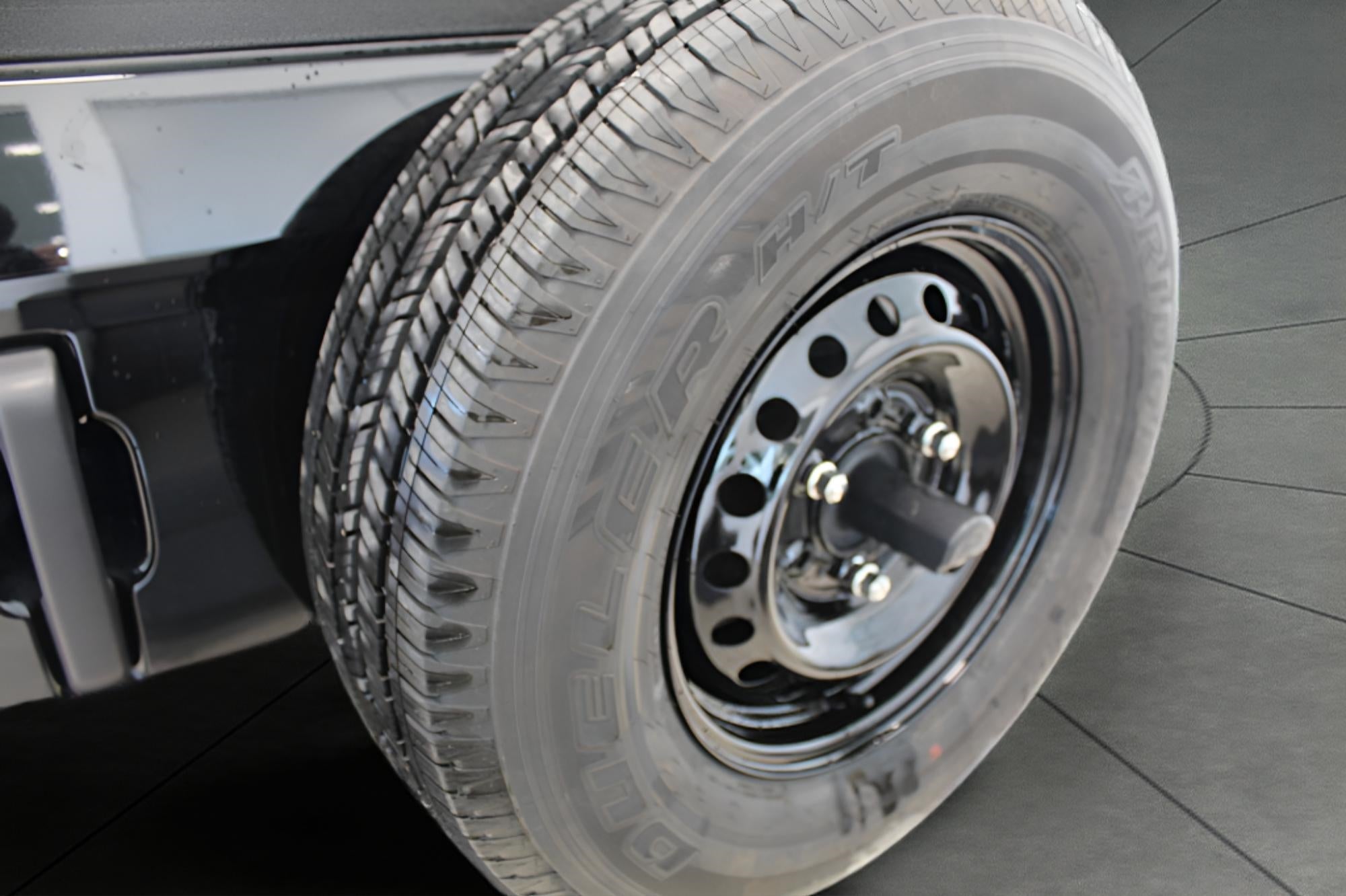 2023 Ford Bronco Base 4 Door 4x4