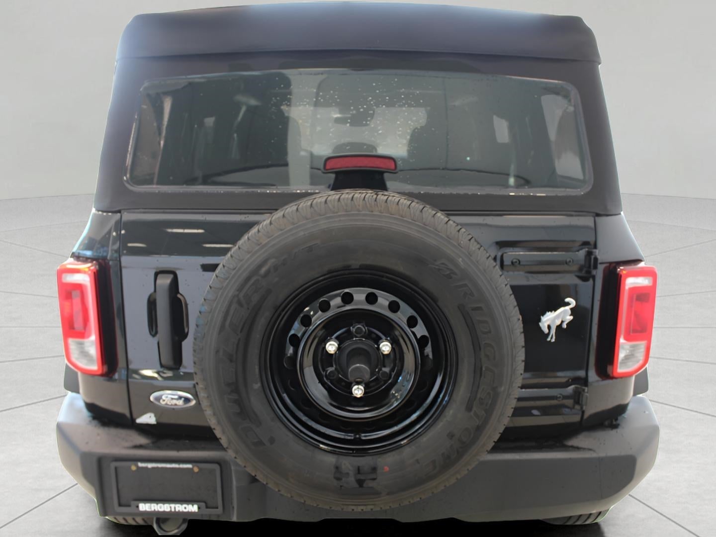 2023 Ford Bronco Base 4 Door 4x4