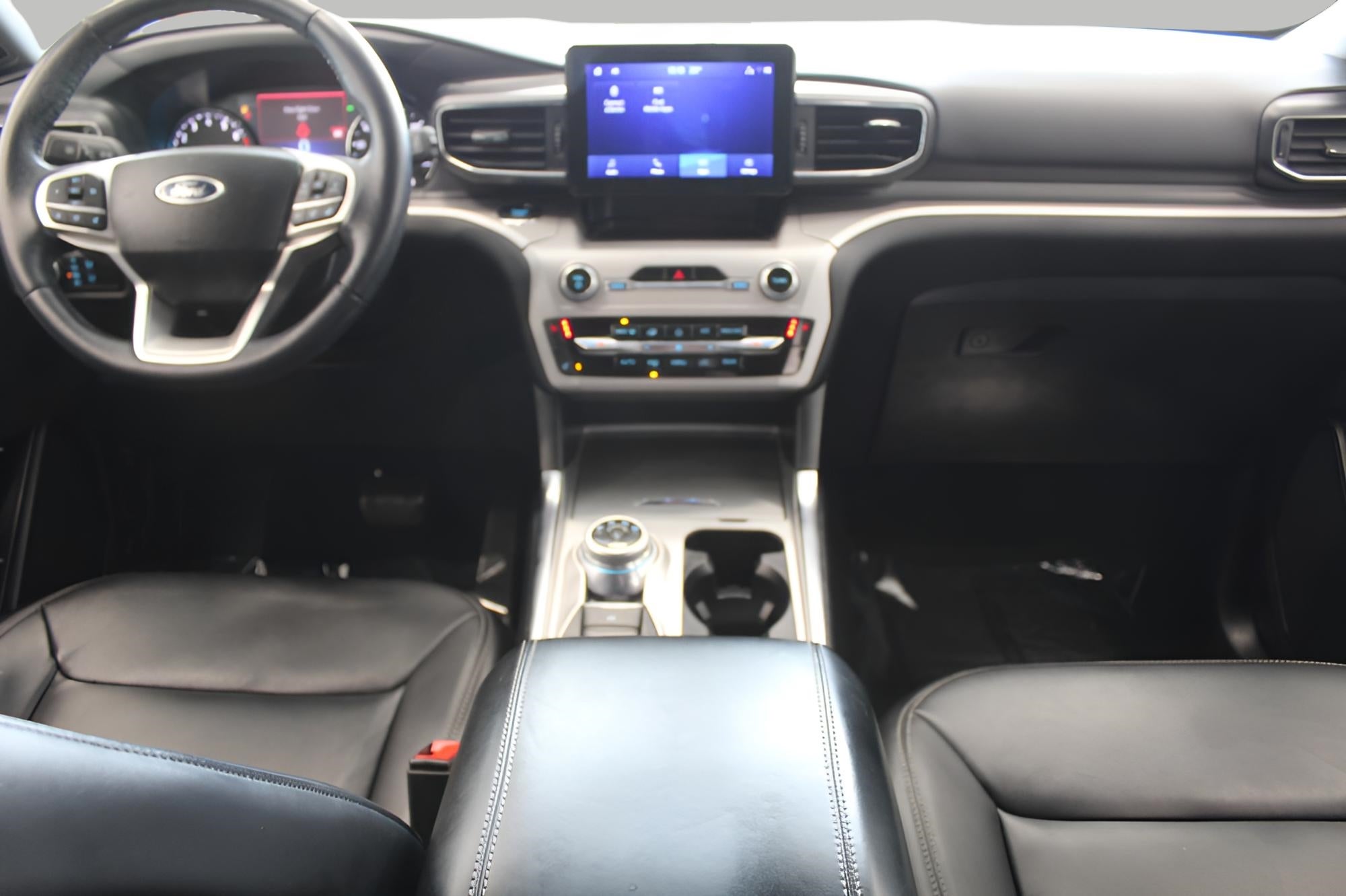 2023 Ford Explorer XLT 4WD