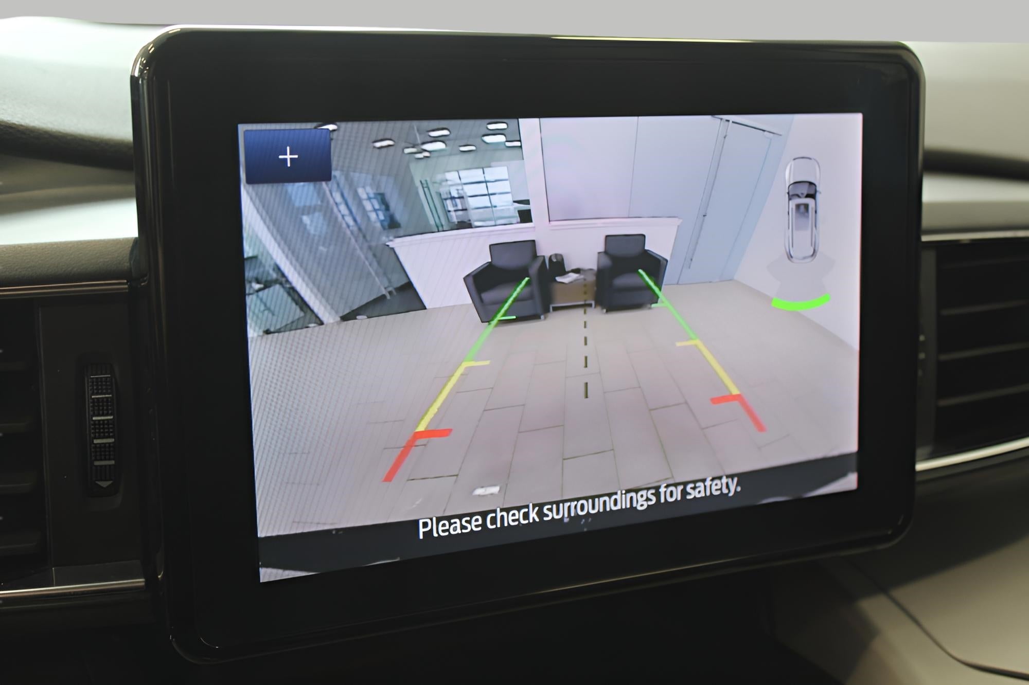 2023 Ford Explorer XLT 4WD