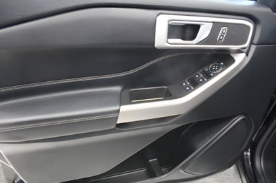 2023 Ford Explorer XLT 4WD