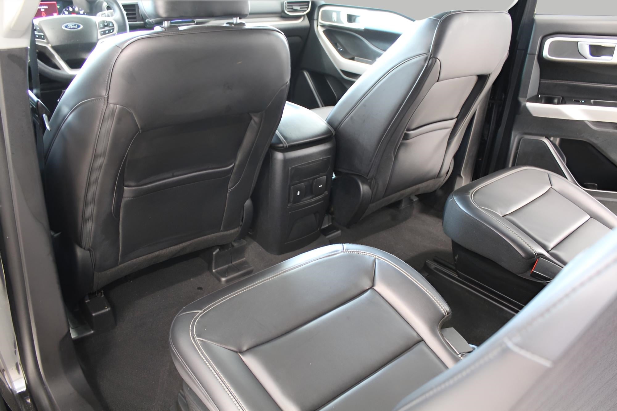 2023 Ford Explorer XLT 4WD