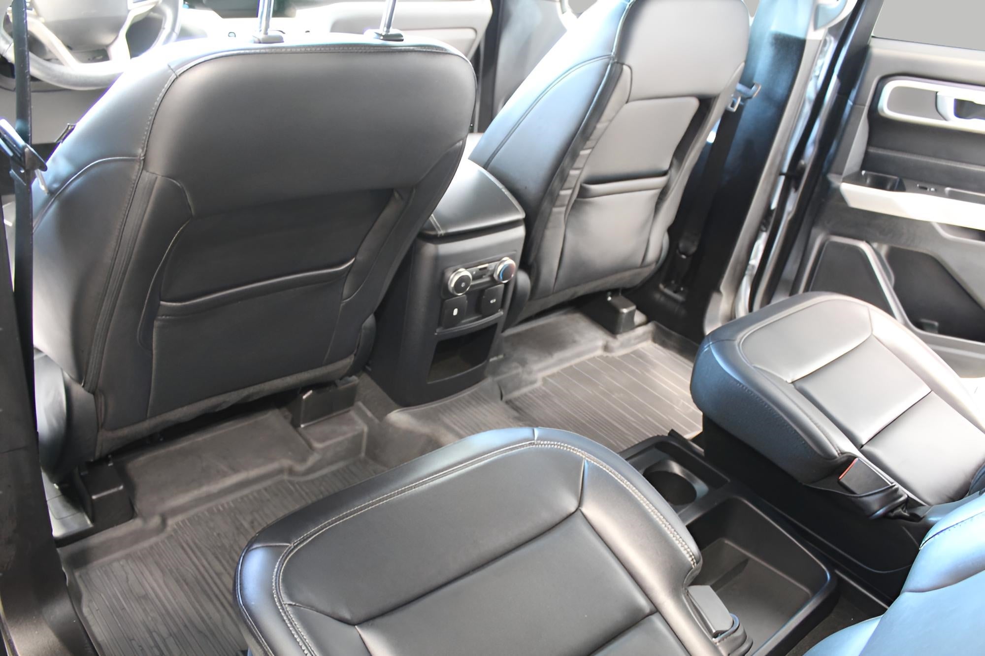 2021 Ford Explorer XLT 4WD