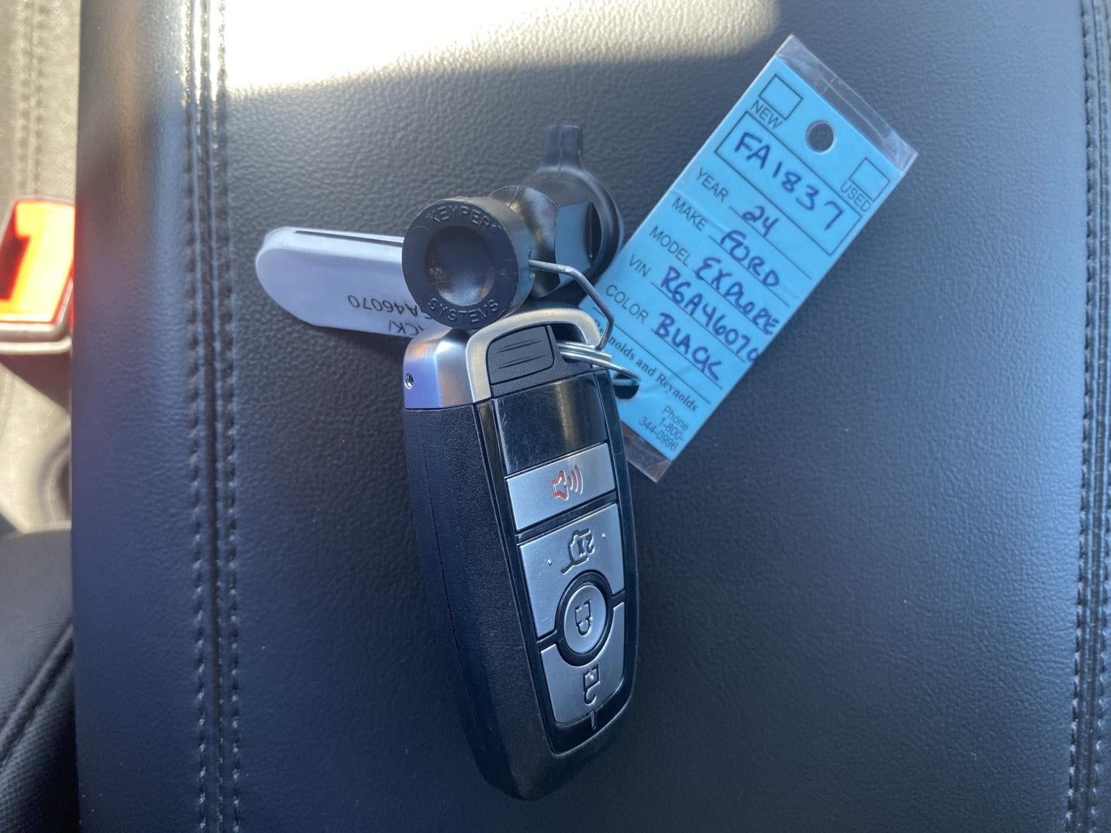2024 Ford Explorer XLT 4WD