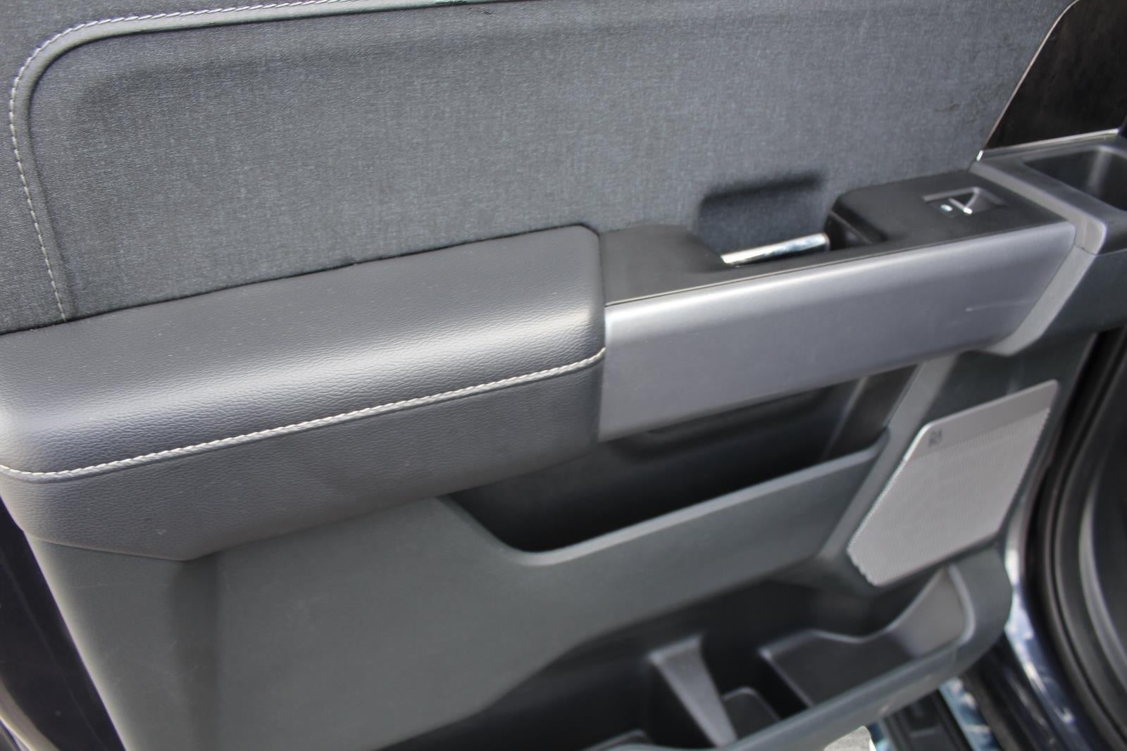 2021 Ford F-150 LARIAT 4WD SuperCrew 5.5' Box