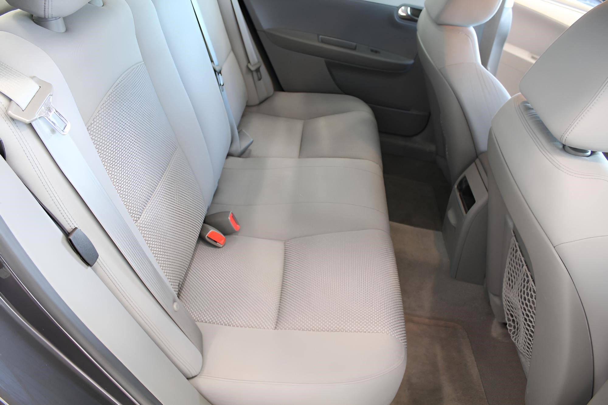 2011 Chevrolet Malibu 4dr Sdn LS w/1LS