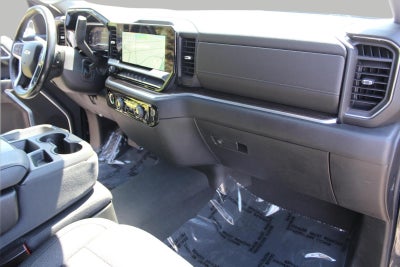 2022 Chevrolet Silverado 1500 4WD Crew Cab 147 LT w/2FL