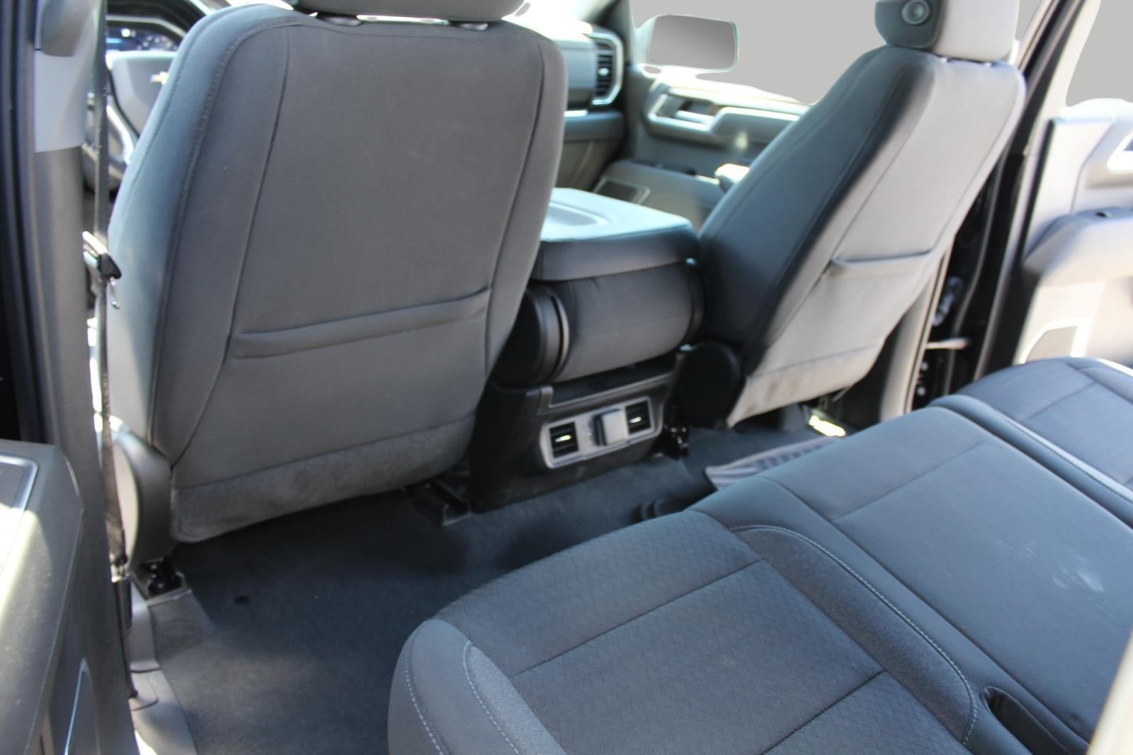 2022 Chevrolet Silverado 1500 4WD Crew Cab 147 LT w/2FL