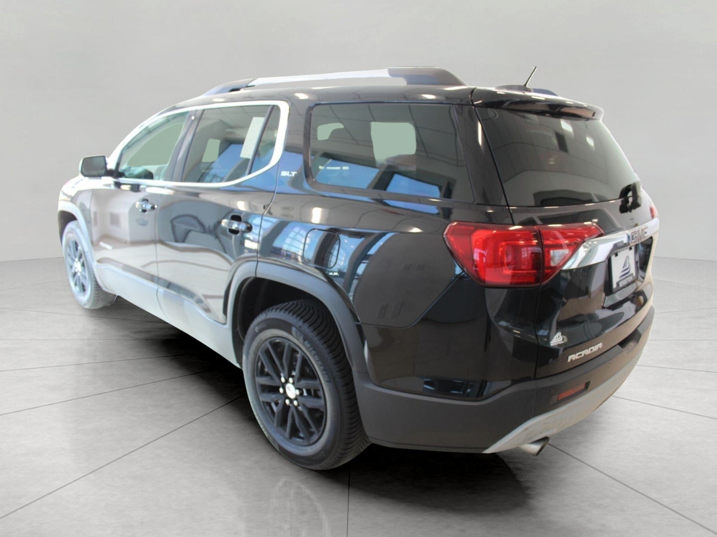 2018 GMC Acadia FWD 4dr SLT w/SLT-1