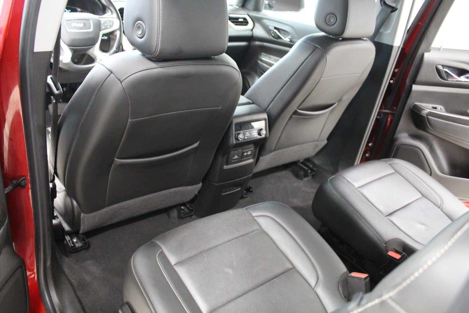 2021 GMC Acadia AWD 4dr SLT