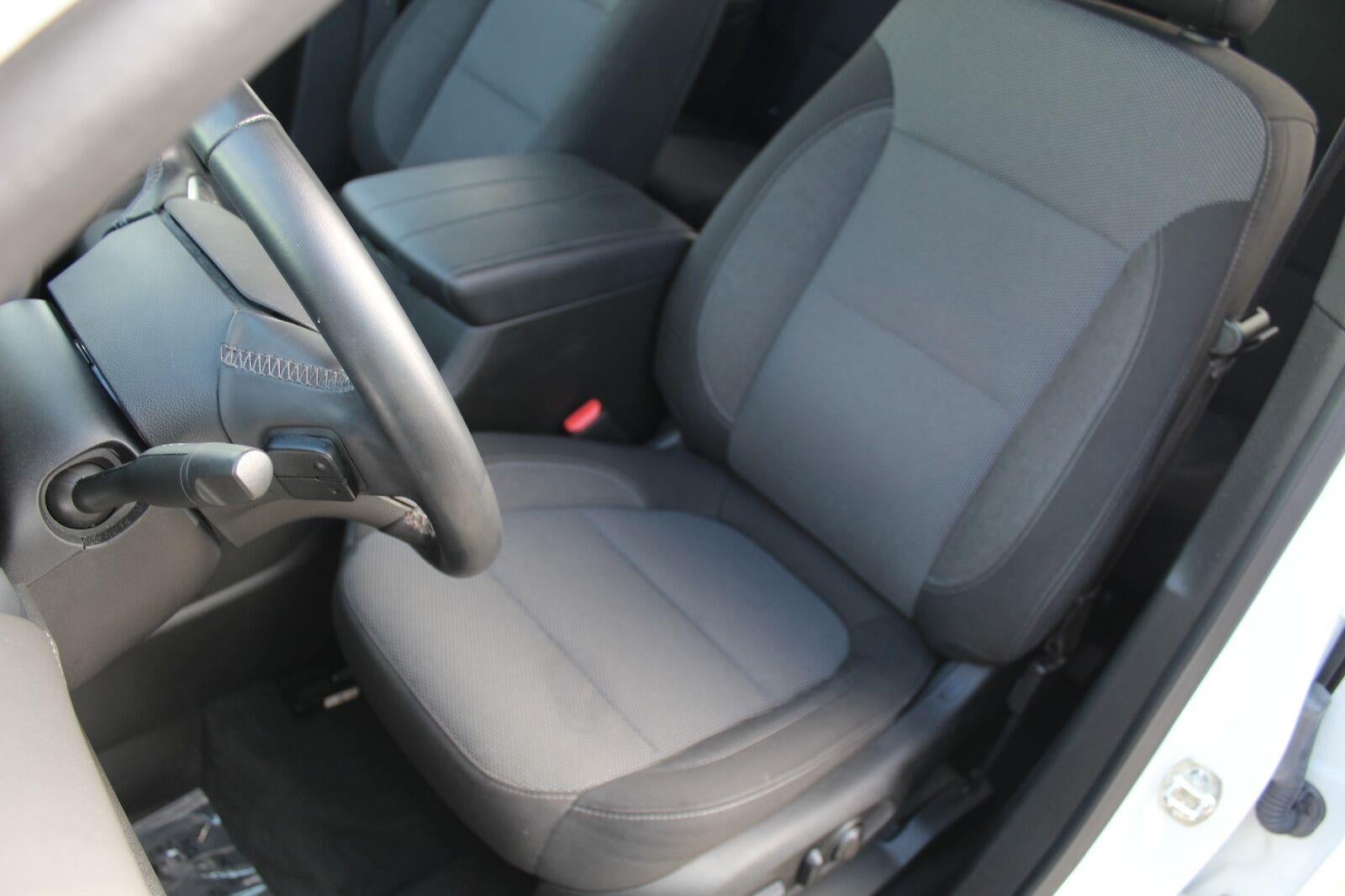 2023 Chevrolet Traverse AWD 4dr LT Cloth w/1LT