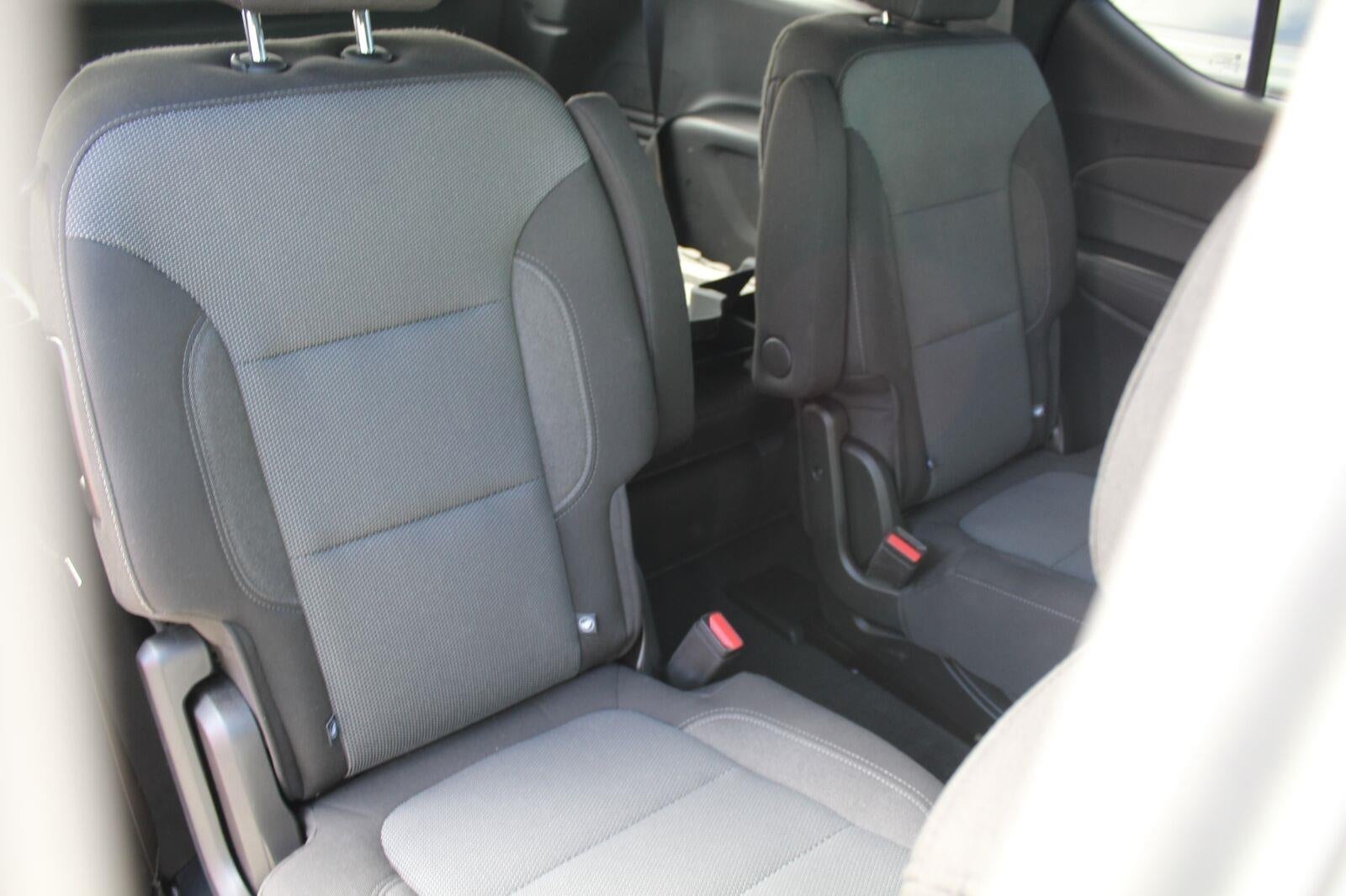 2023 Chevrolet Traverse AWD 4dr LT Cloth w/1LT