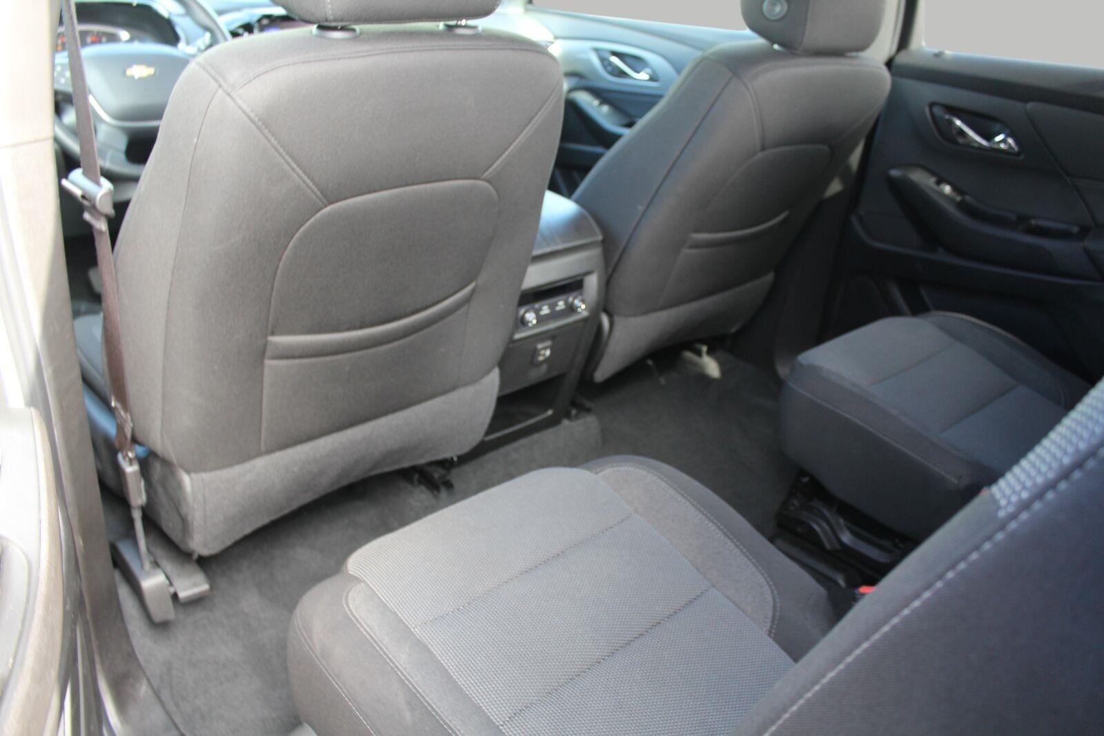 2023 Chevrolet Traverse AWD 4dr LT Cloth w/1LT