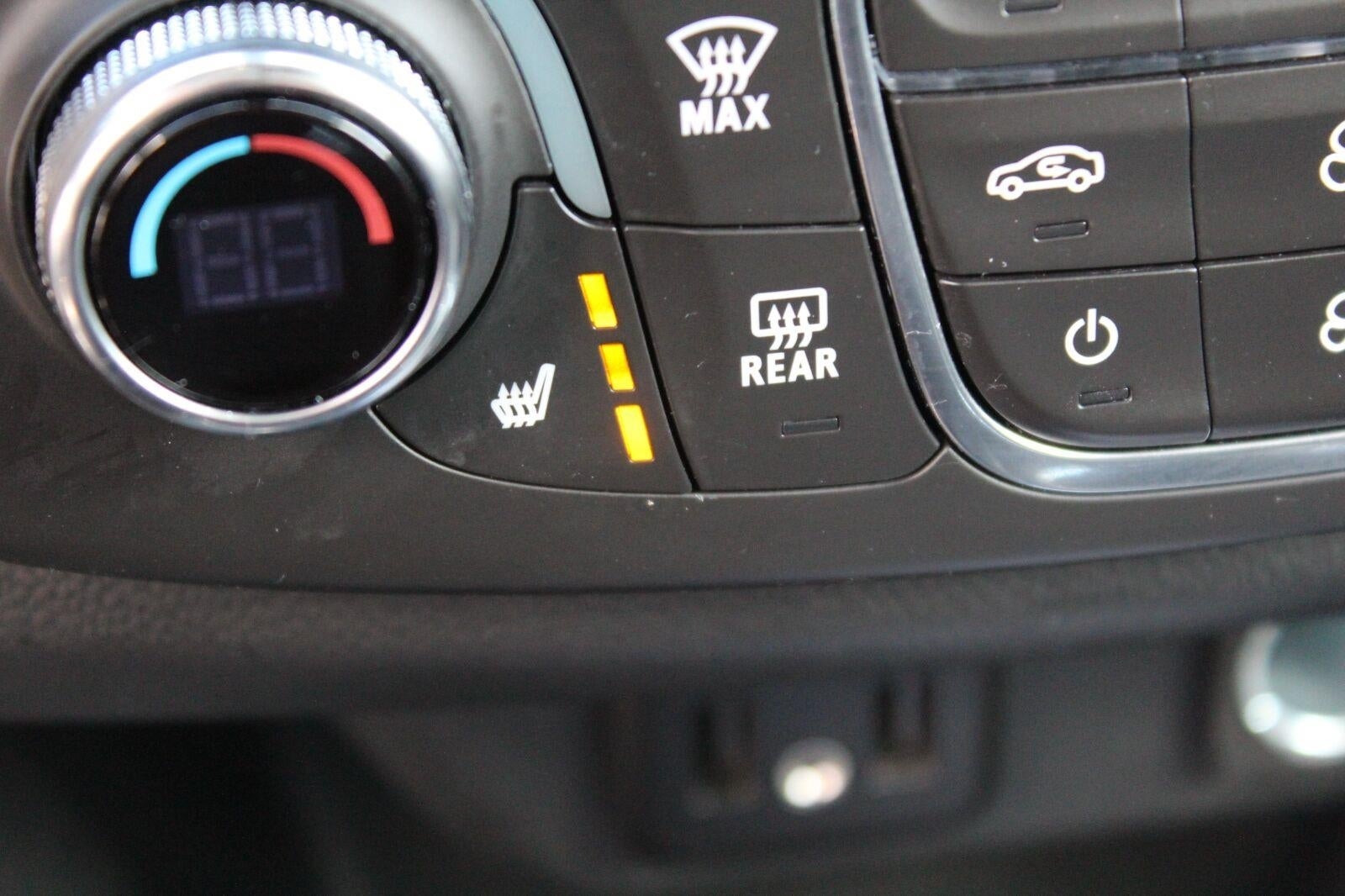 2023 Chevrolet Traverse AWD 4dr LT Cloth w/1LT