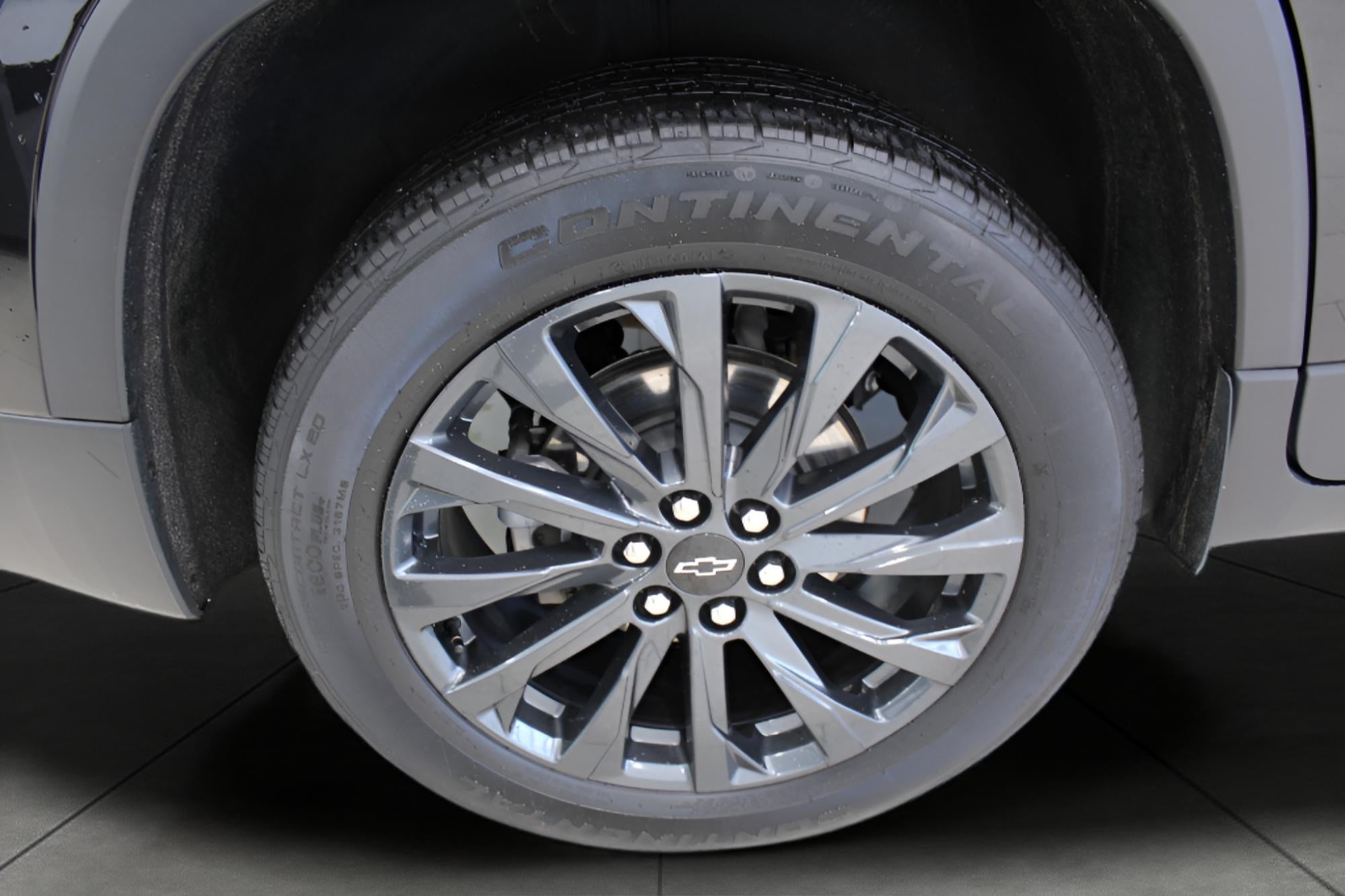 2023 Chevrolet Traverse AWD 4dr RS