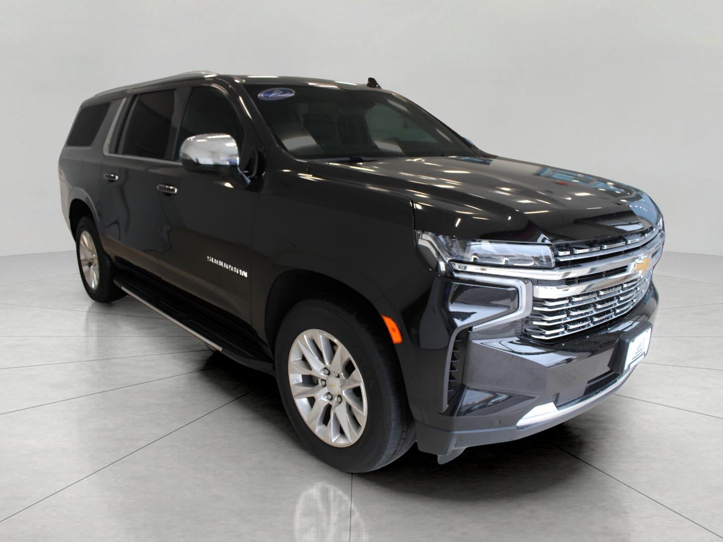 2024 Chevrolet Suburban 4WD 4dr Premier
