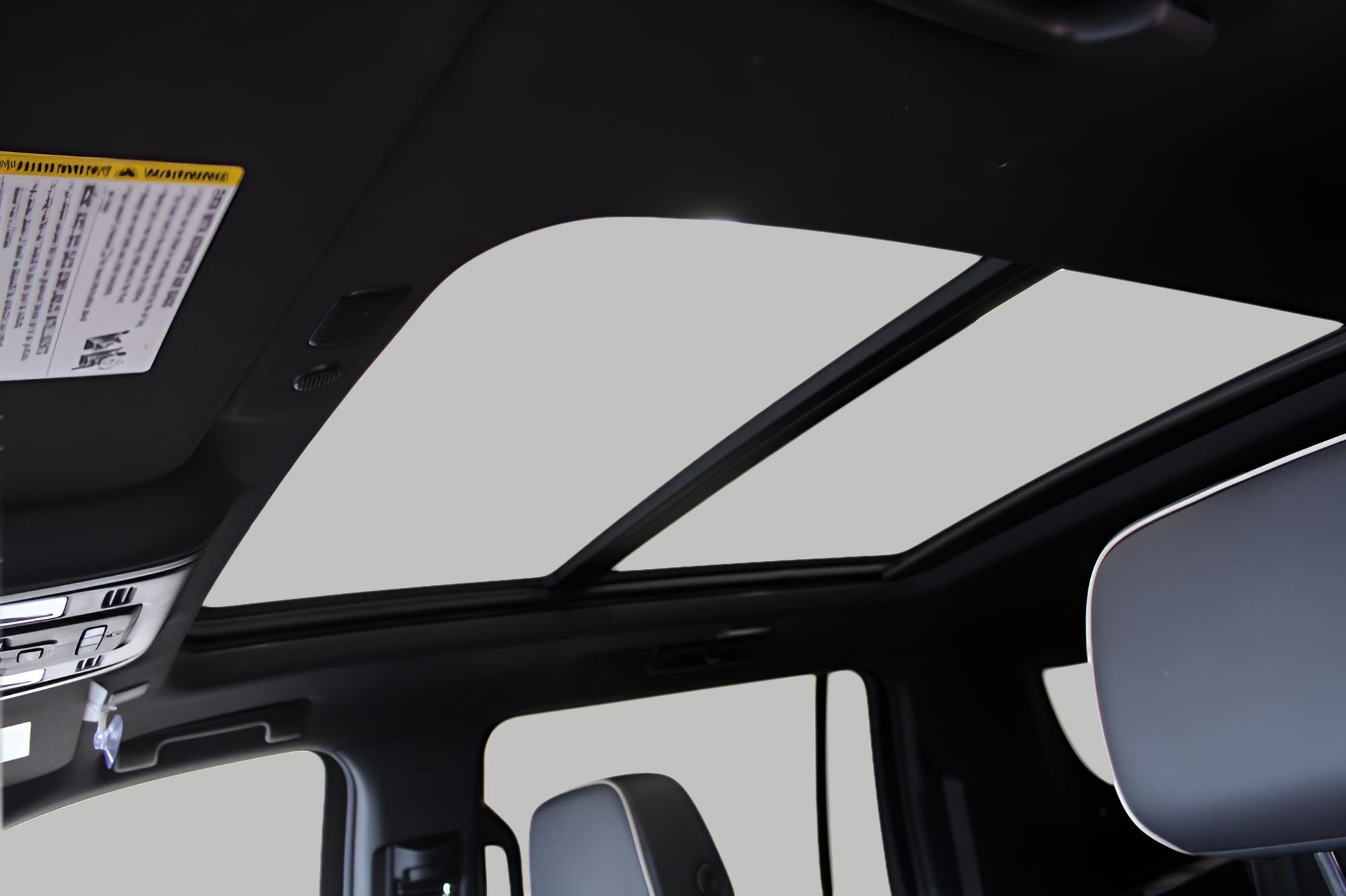 2024 Chevrolet Suburban 4WD 4dr Premier