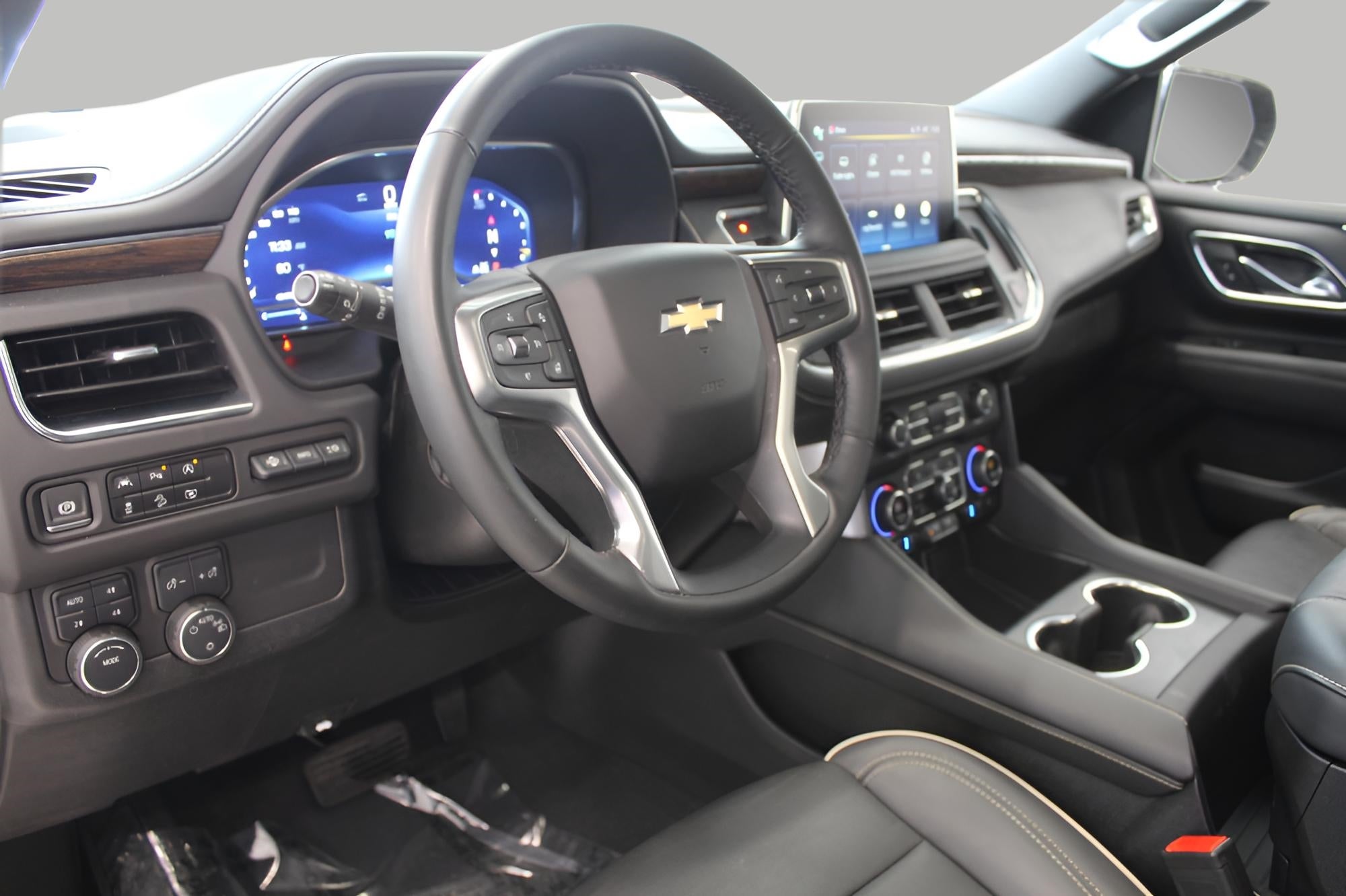 2024 Chevrolet Suburban 4WD 4dr Premier