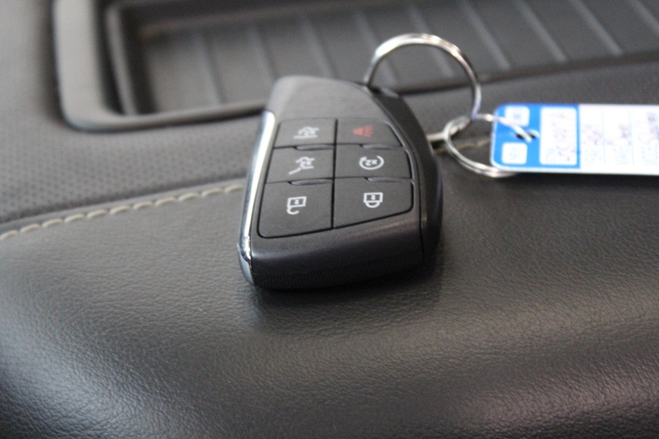 2024 Chevrolet Suburban 4WD 4dr Premier