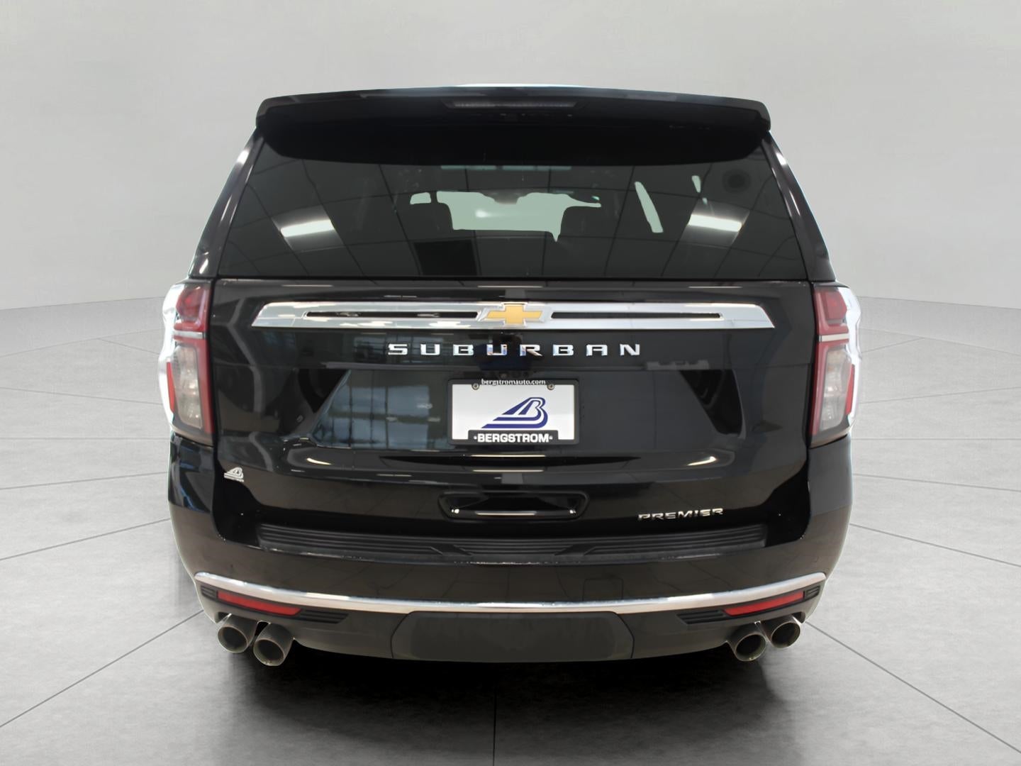 2024 Chevrolet Suburban 4WD 4dr Premier