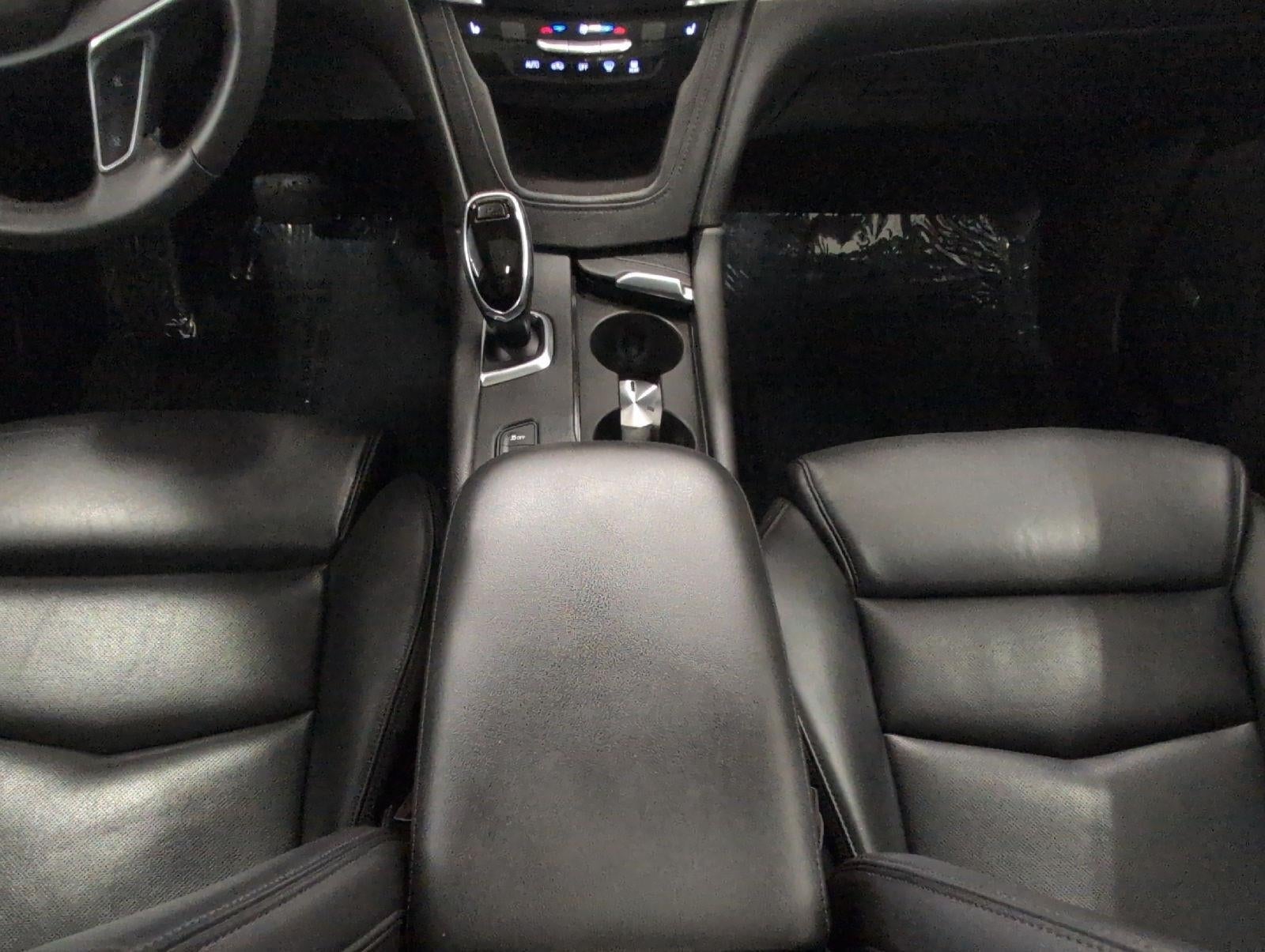 2017 Cadillac XT5 AWD 4dr Luxury