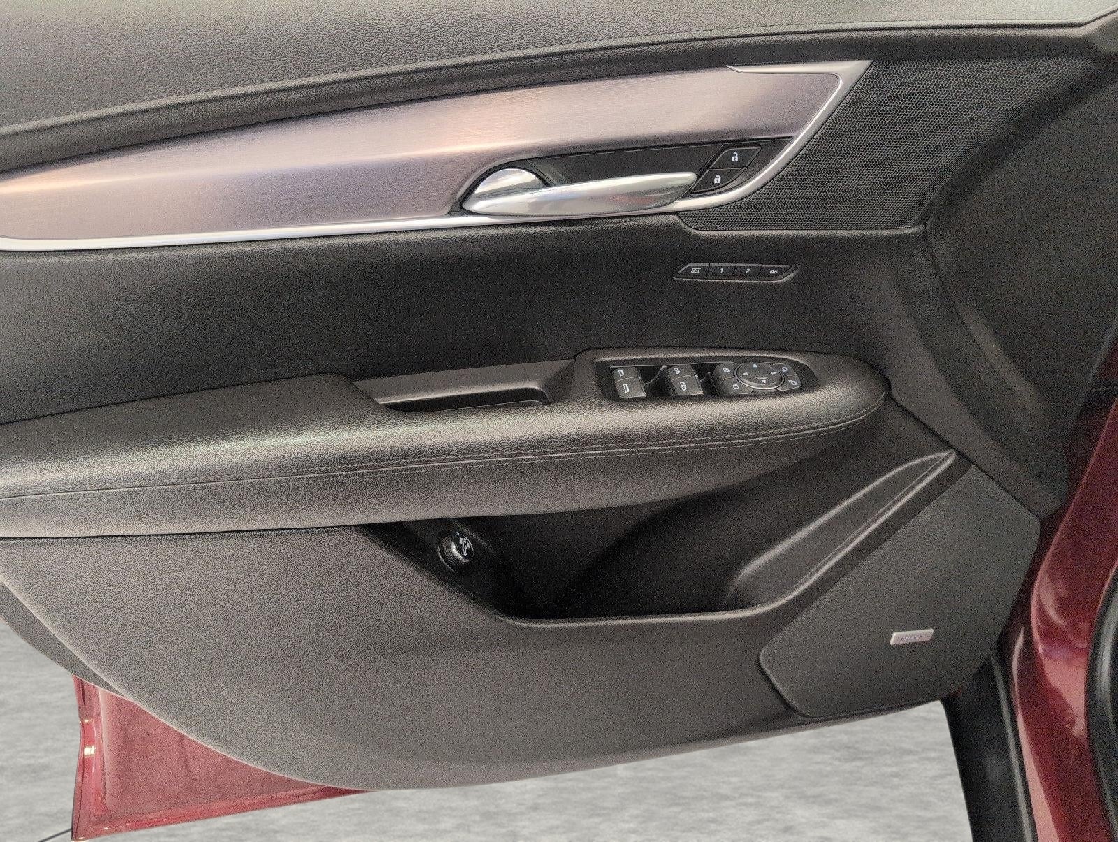 2017 Cadillac XT5 AWD 4dr Luxury