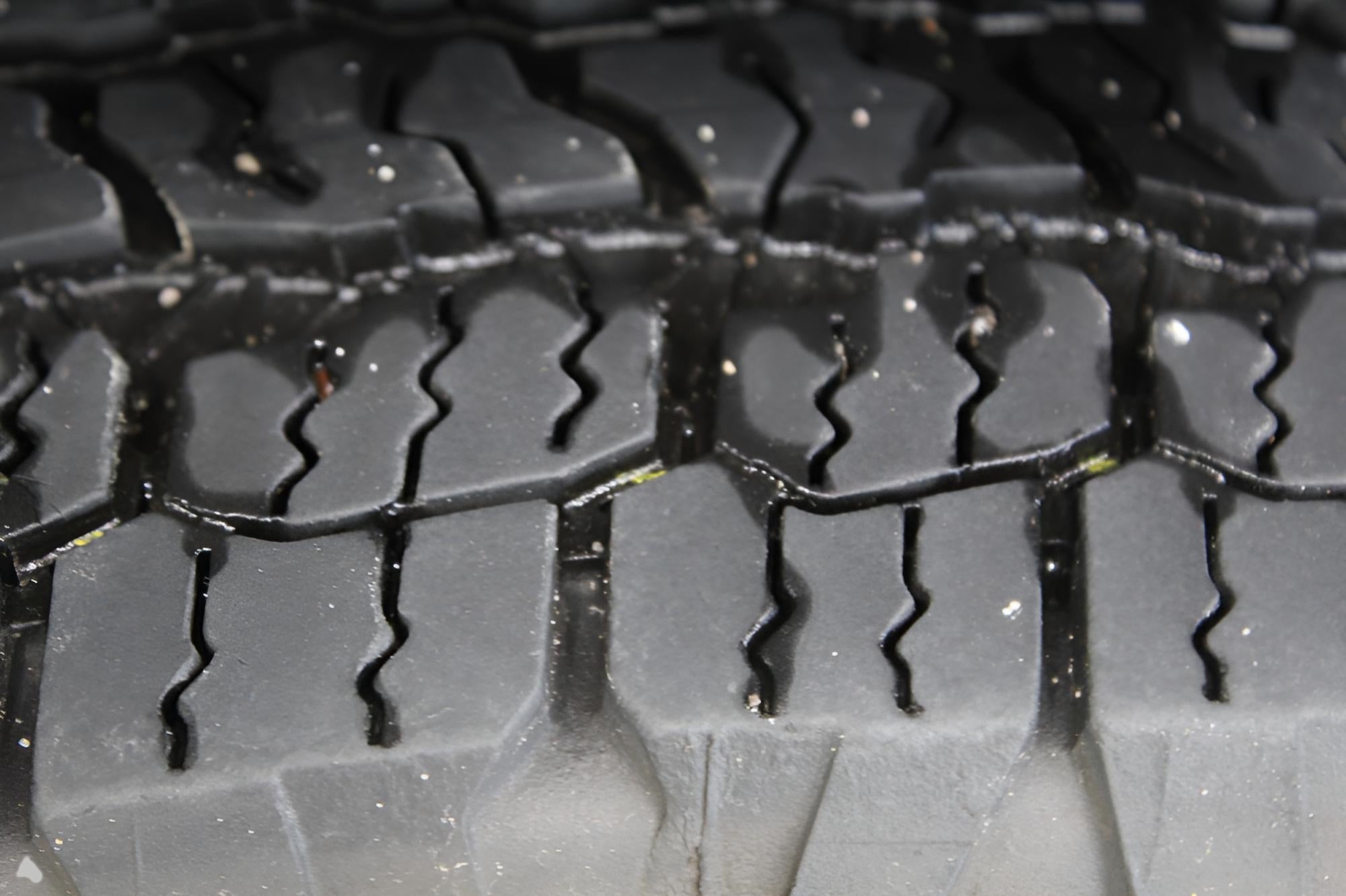 2012 Nissan FRONTIER CREW CAB