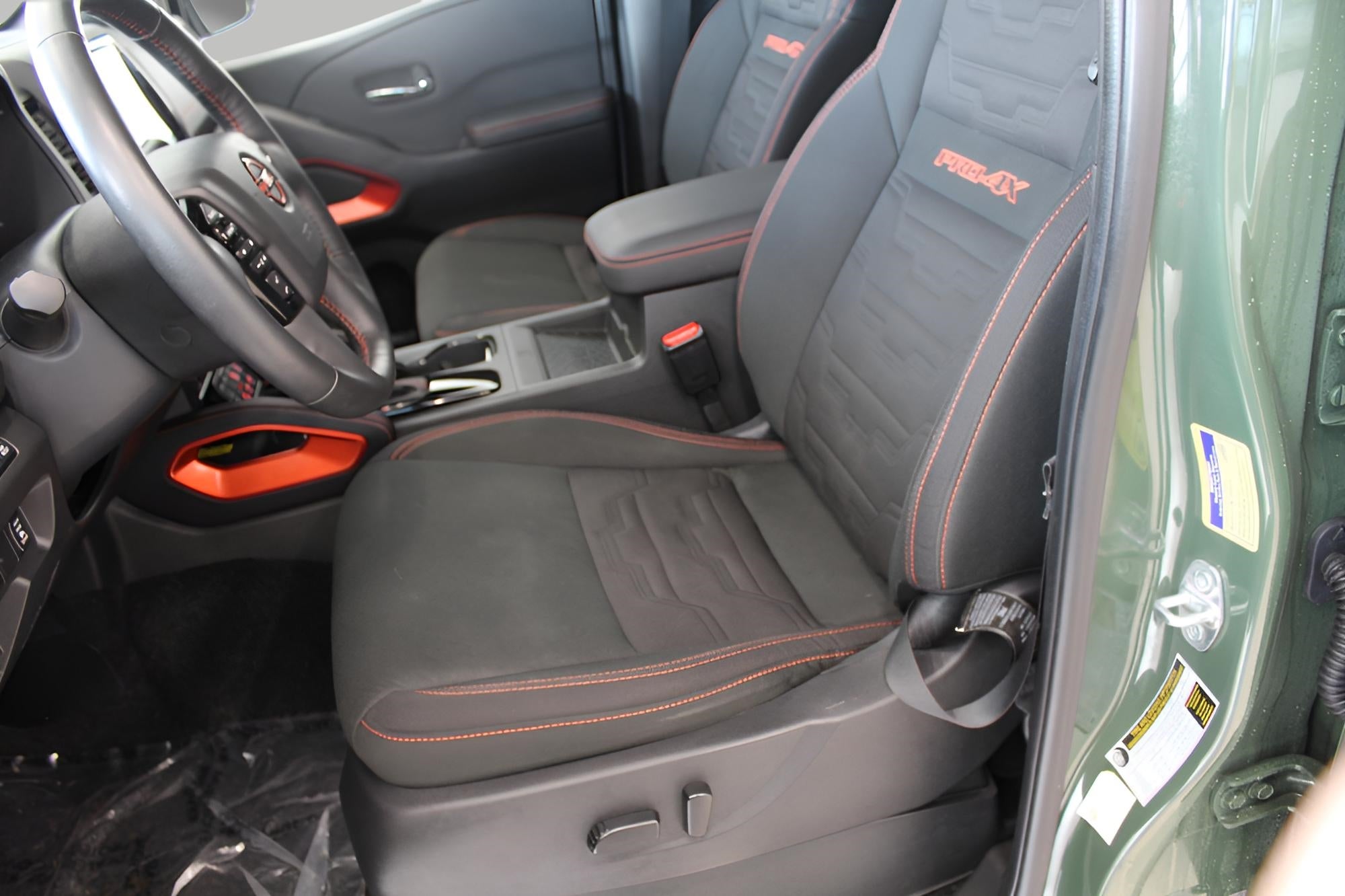 2024 Nissan FRONTIER CREW CAB