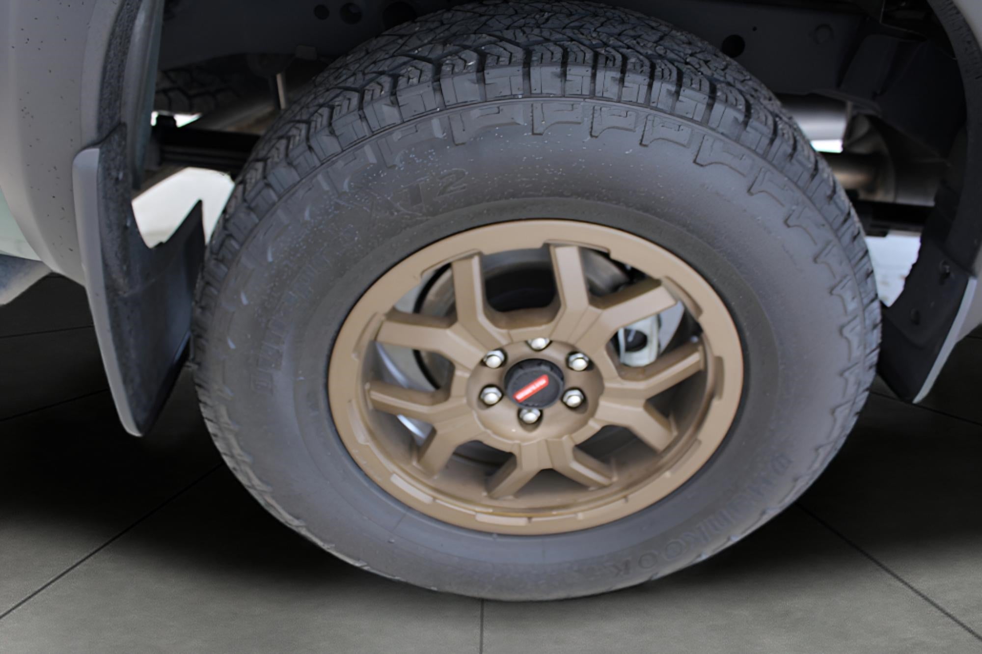 2024 Nissan FRONTIER CREW CAB