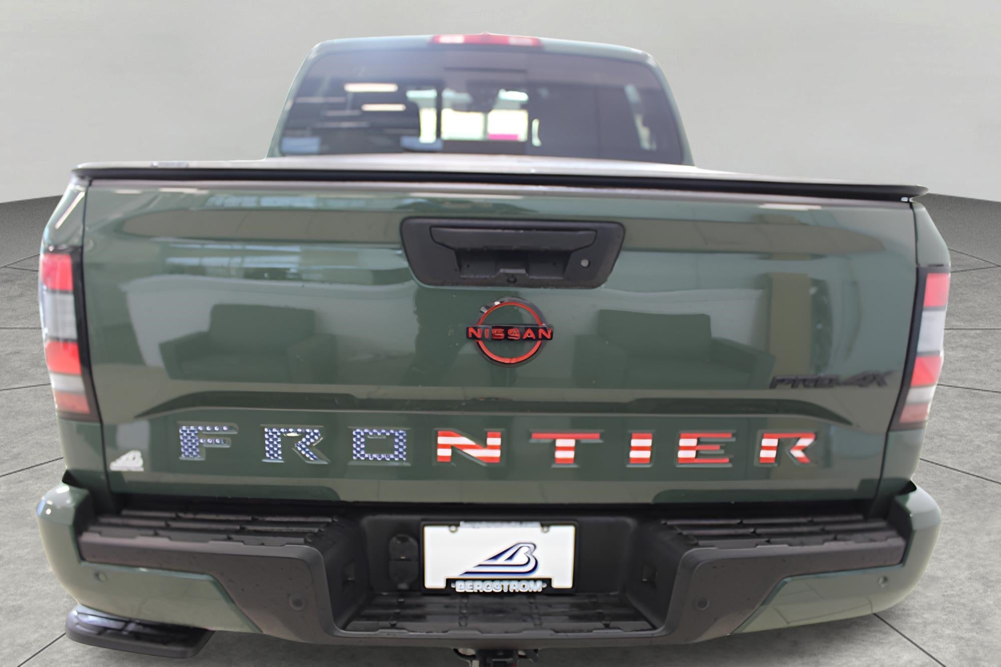 2024 Nissan FRONTIER CREW CAB