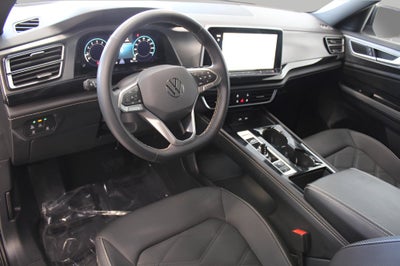 2024 Volkswagen Atlas Cross Sport 2.0T SE w/Technology 4MOTION