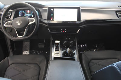 2024 Volkswagen Atlas Cross Sport 2.0T SE w/Technology 4MOTION