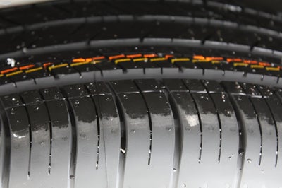 2024 Volkswagen Atlas Cross Sport 2.0T SE w/Technology 4MOTION