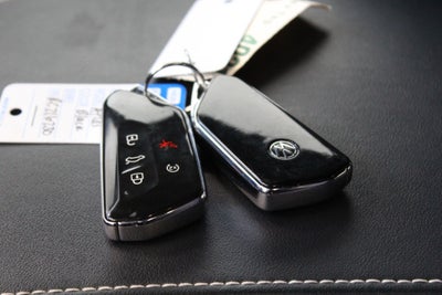 2024 Volkswagen Atlas Cross Sport 2.0T SE w/Technology 4MOTION