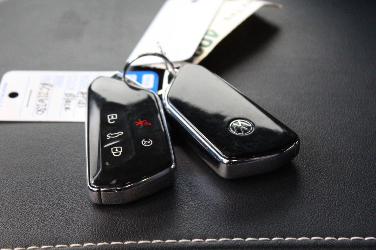 2024 Volkswagen Atlas Cross Sport 2.0T SE w/Technology 4MOTION