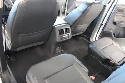 2021 Volkswagen Atlas 2021.5 3.6L V6 SE w/Technology 4MOTION