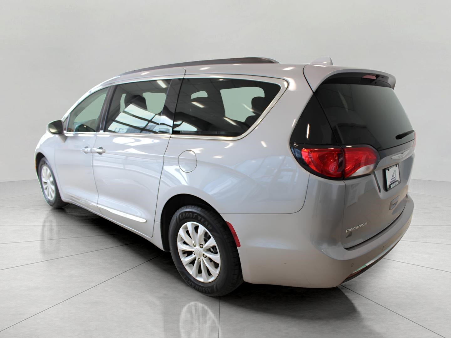 2017 Chrysler Pacifica Touring-L FWD