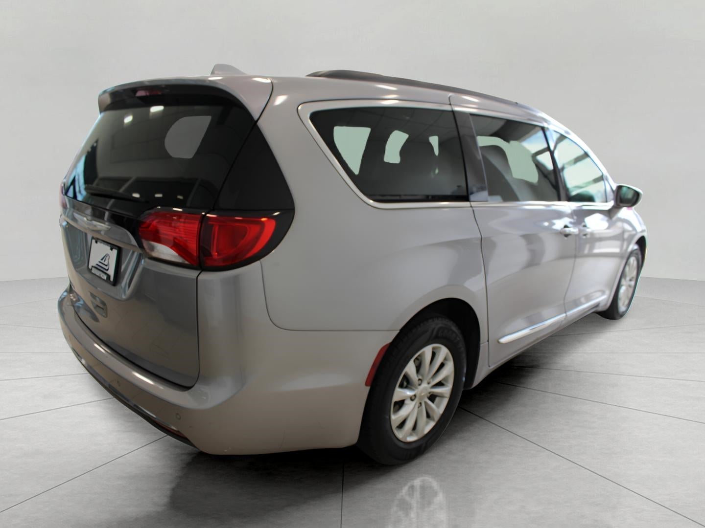 2017 Chrysler Pacifica Touring-L FWD